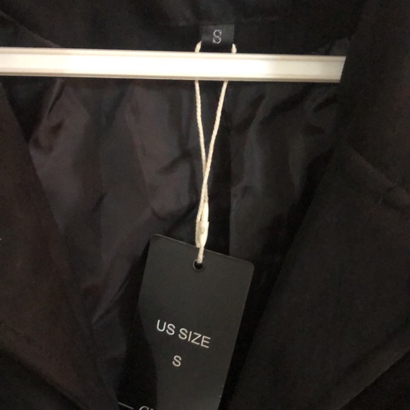 CHARTOU Women's Chic Cropped Tassel Faux Suede Moto Fringe Jacket - Black - Picture 8 of 9